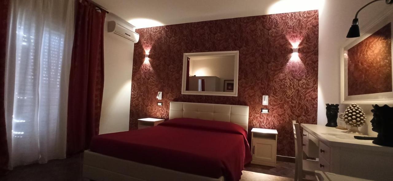 B&B Triskèles Giardini Naxos Exteriör bild