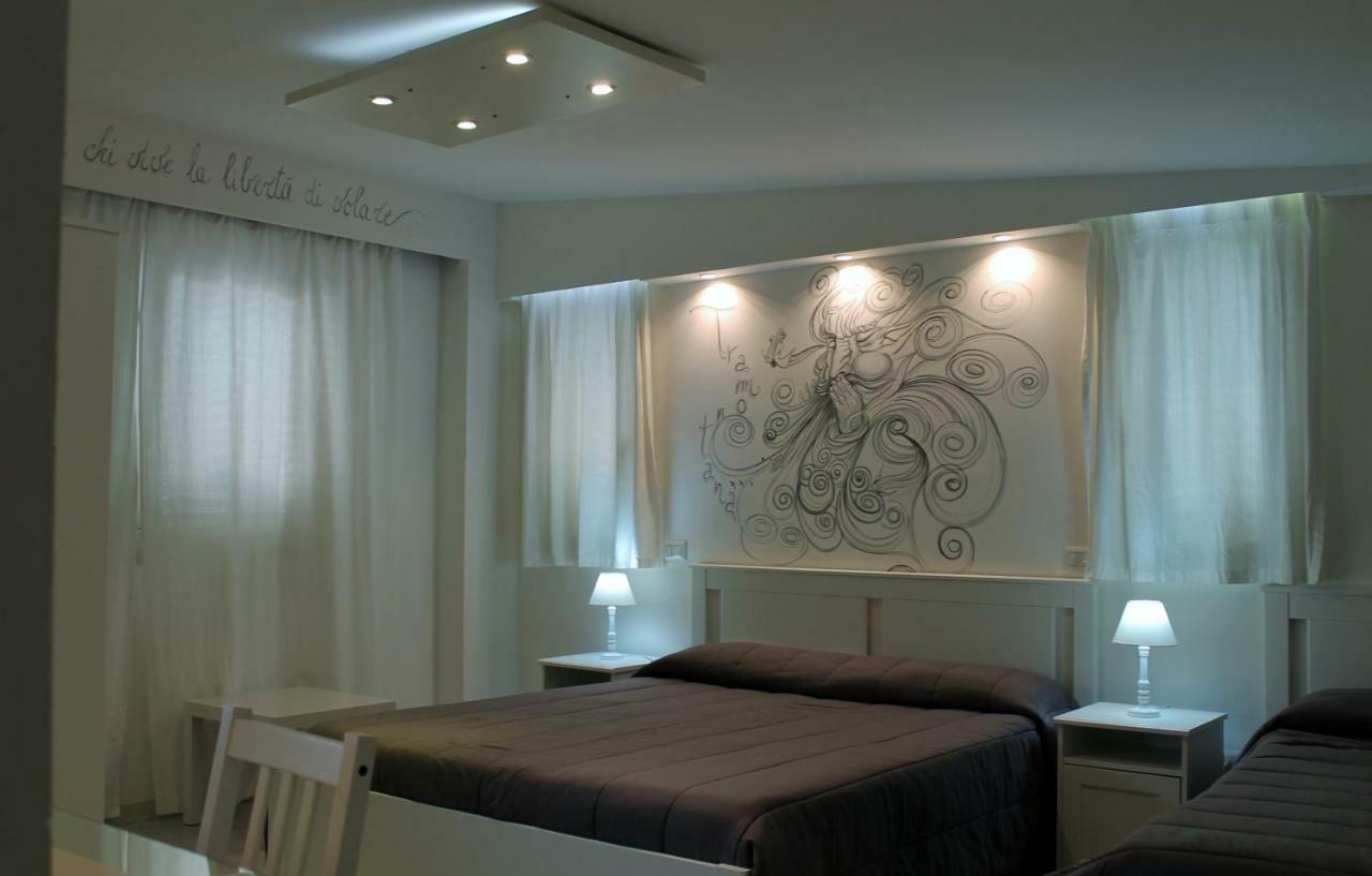 B&B Triskèles Giardini Naxos Exteriör bild